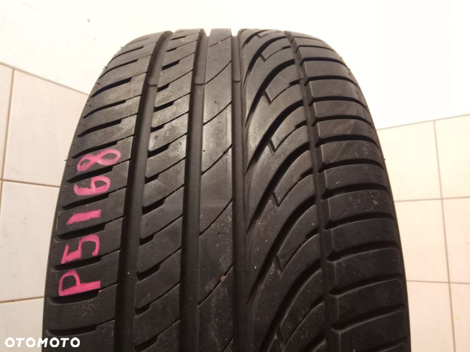 ZR18 235/40 95W Maxxis Victra Asymmet M35 7,5mm - 1