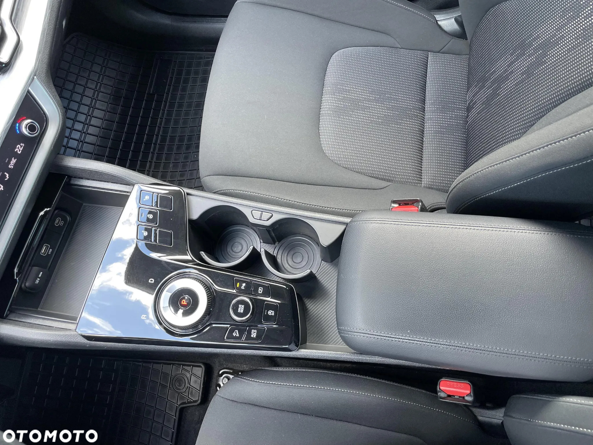 Kia Sportage 1.6 T-GDI L 2WD DCT - 28