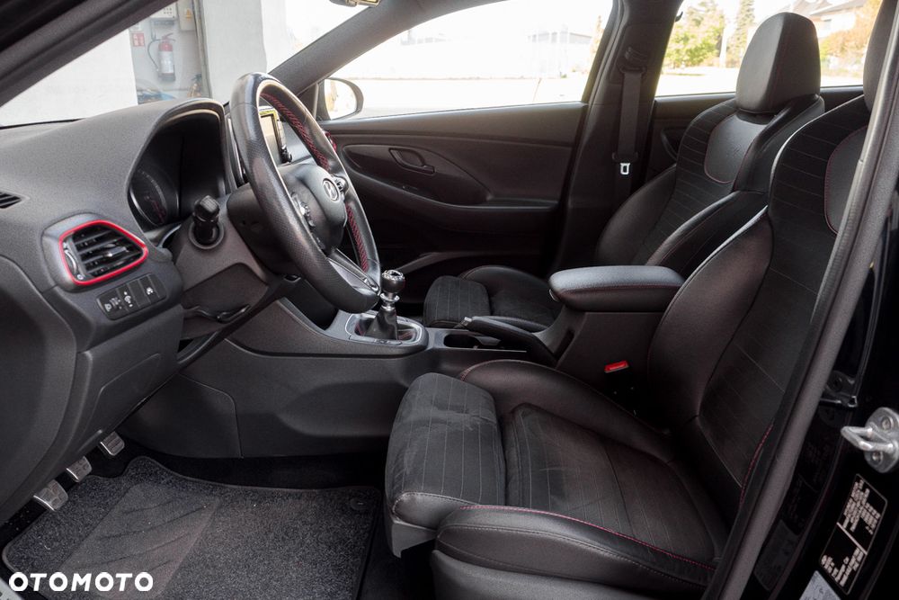 Hyundai i30 2.0 T-GDI N Performance - 14
