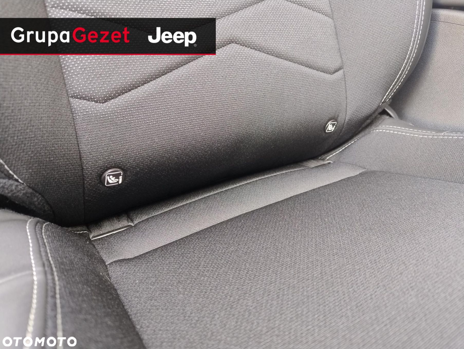 Jeep Avenger 1.2 T3 mHEV Summit FWD eDCT6 - 18