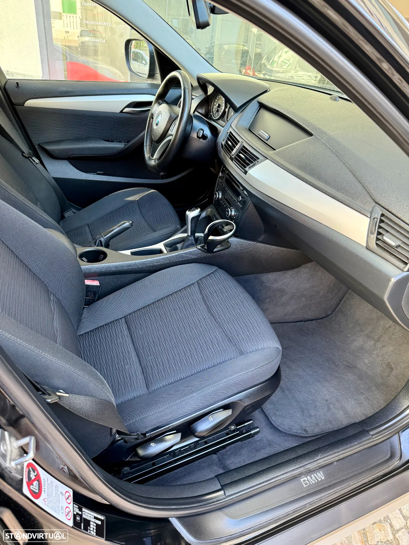 BMW X1 20 d sDrive EDynamics xLine - 8