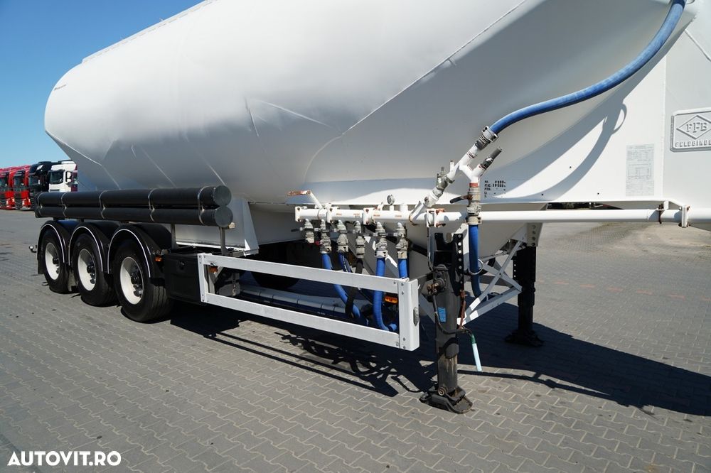 Feldbinder / CEMENTONACZEPA / 5 KOMÓR / 40 000 L / SILOS / ALUFELGI - 9