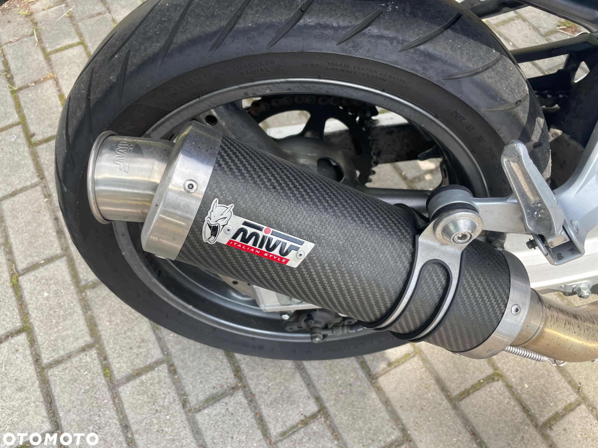 Suzuki SV - 4