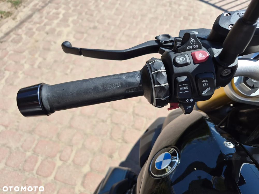 BMW R - 17