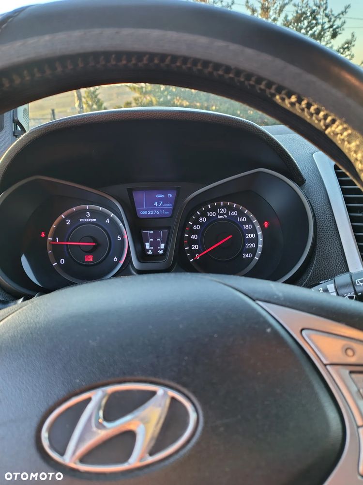 Hyundai ix20 1.4 CRDi Premium blue - 14