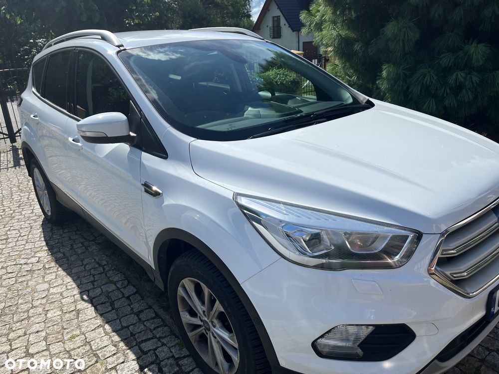 Ford Kuga - 2