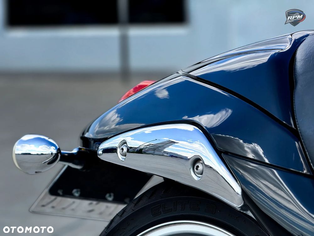 Suzuki Boulevard - 34
