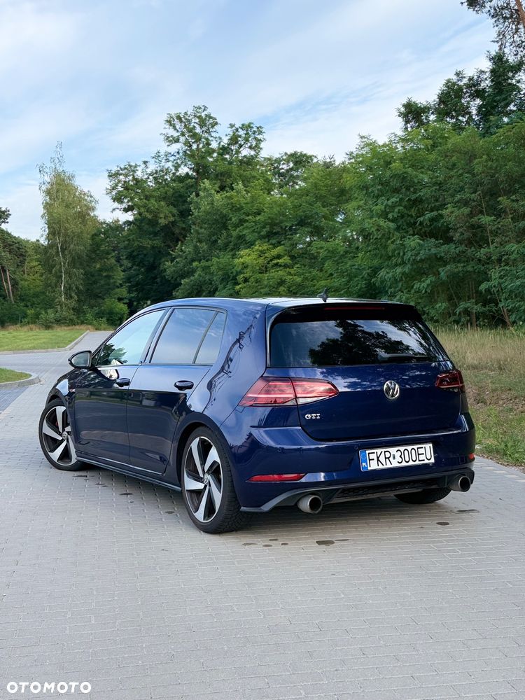 Volkswagen Golf 2.0 TSI BMT GTI Performance DSG - 4