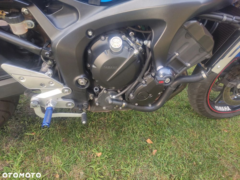 Yamaha FZ6 - 14