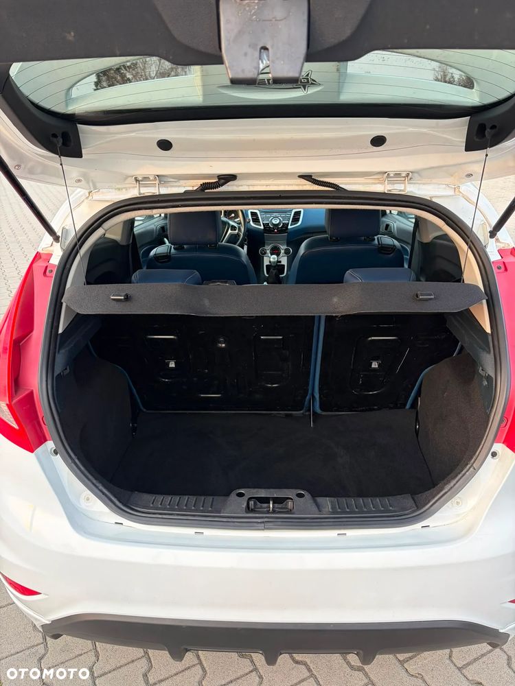 Ford Fiesta 1.6 Ti-VCT Sport - 12
