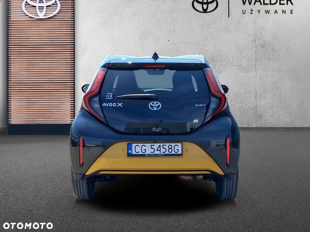 Toyota Aygo X Hybrid 1.5 Style e-CVT - 5
