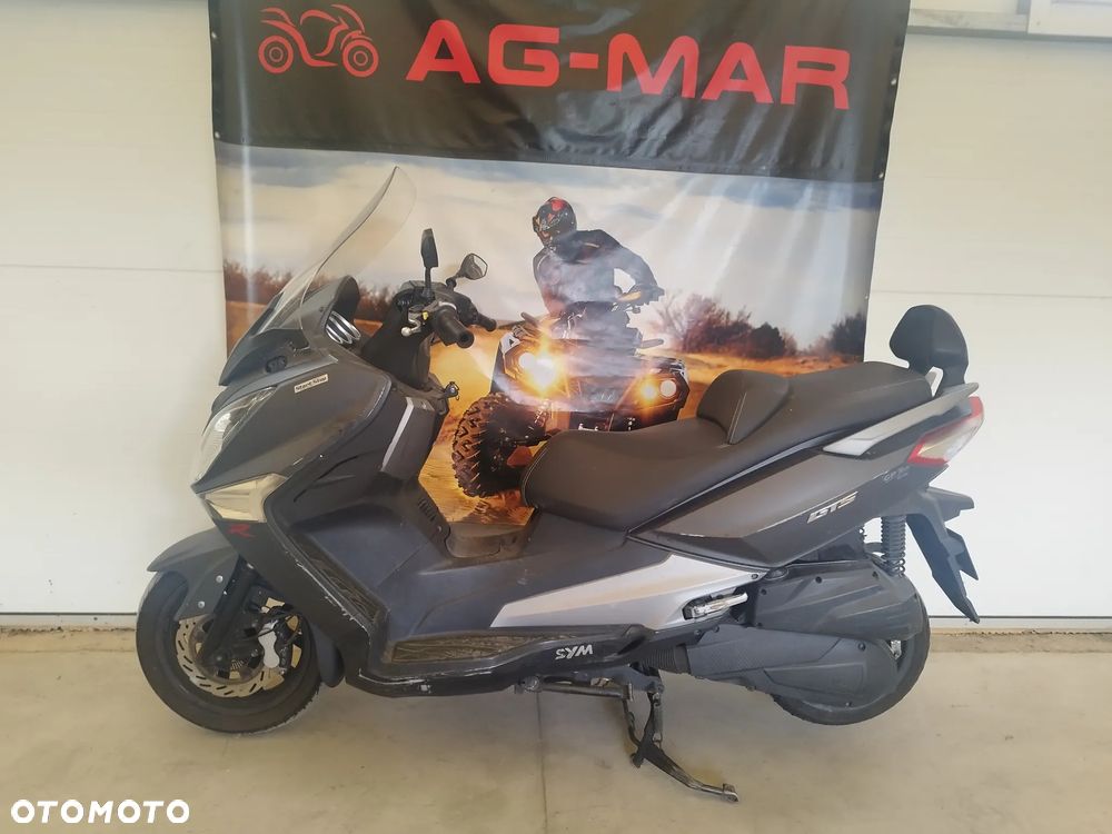 SYM GTS - 8