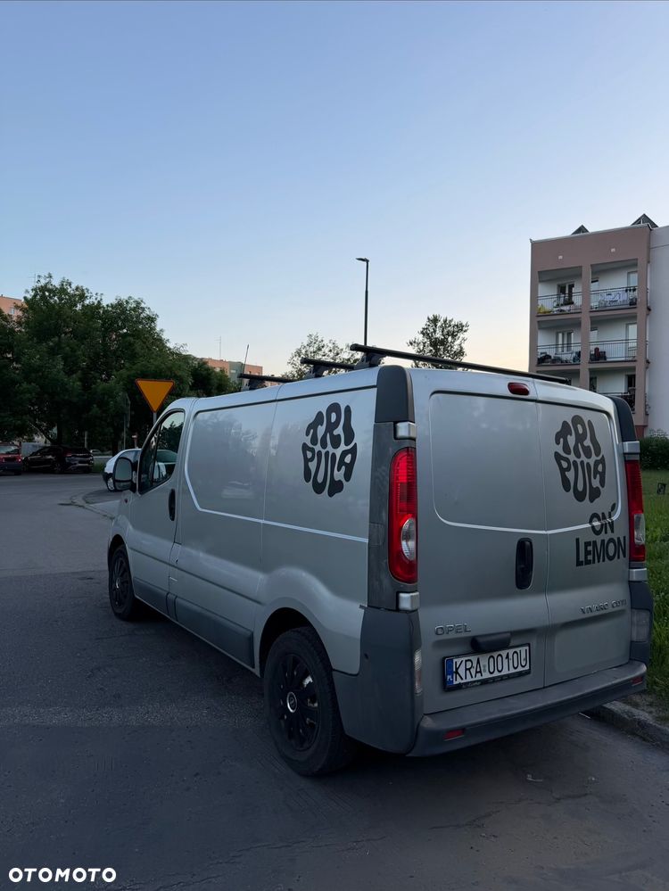 Opel vivaro - 10