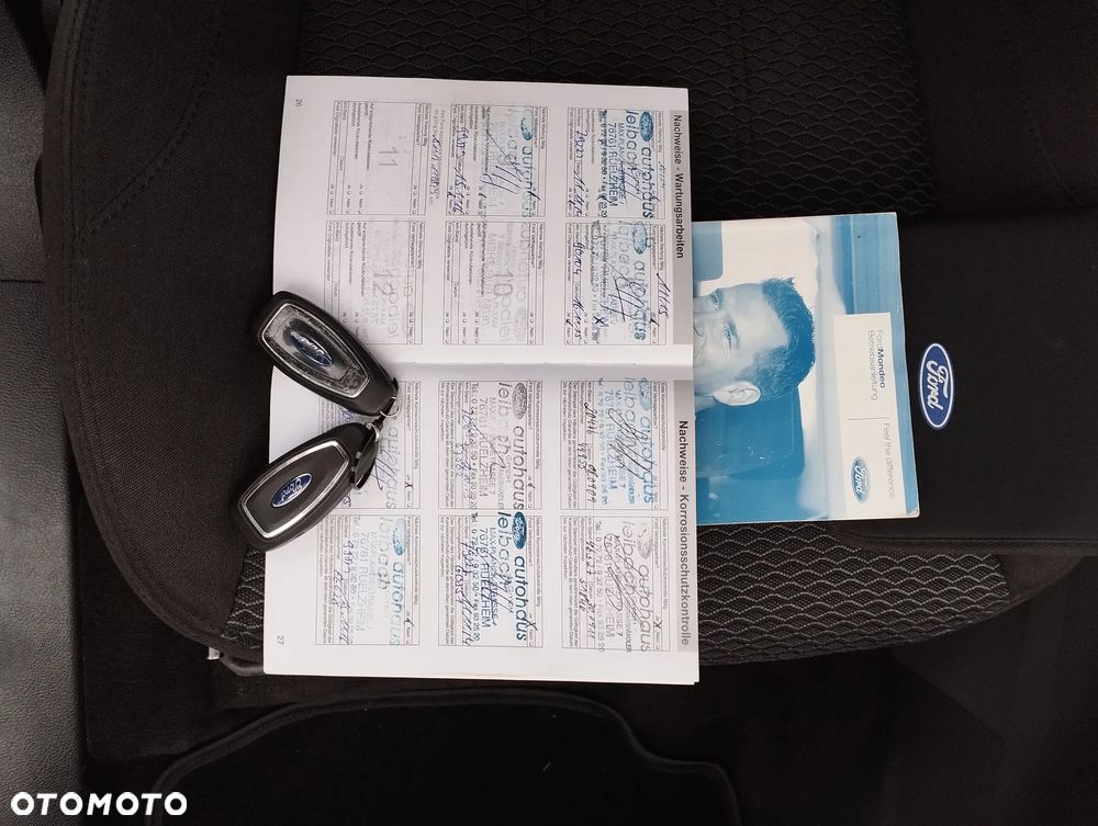 Ford Mondeo 2.0 Ghia - 15