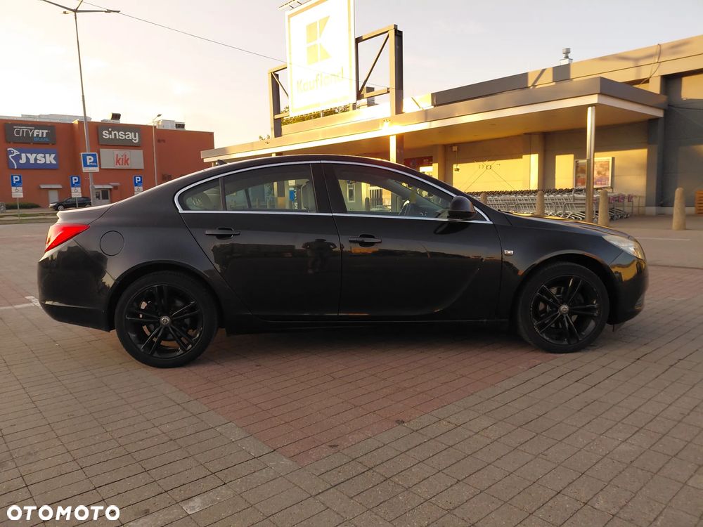 Opel Insignia - 4