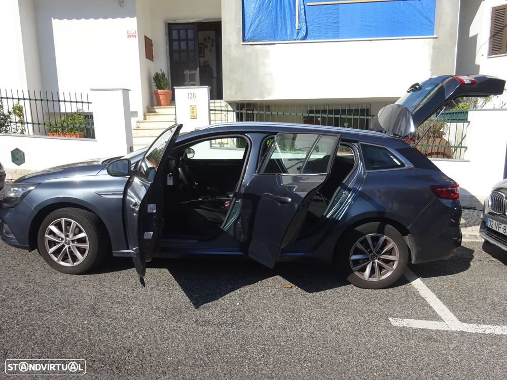 Renault Mégane Sport Tourer - 16
