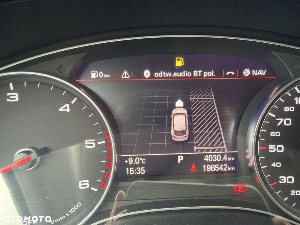 Audi A6 Avant 2.0 TDI Quattro S tronic - 32