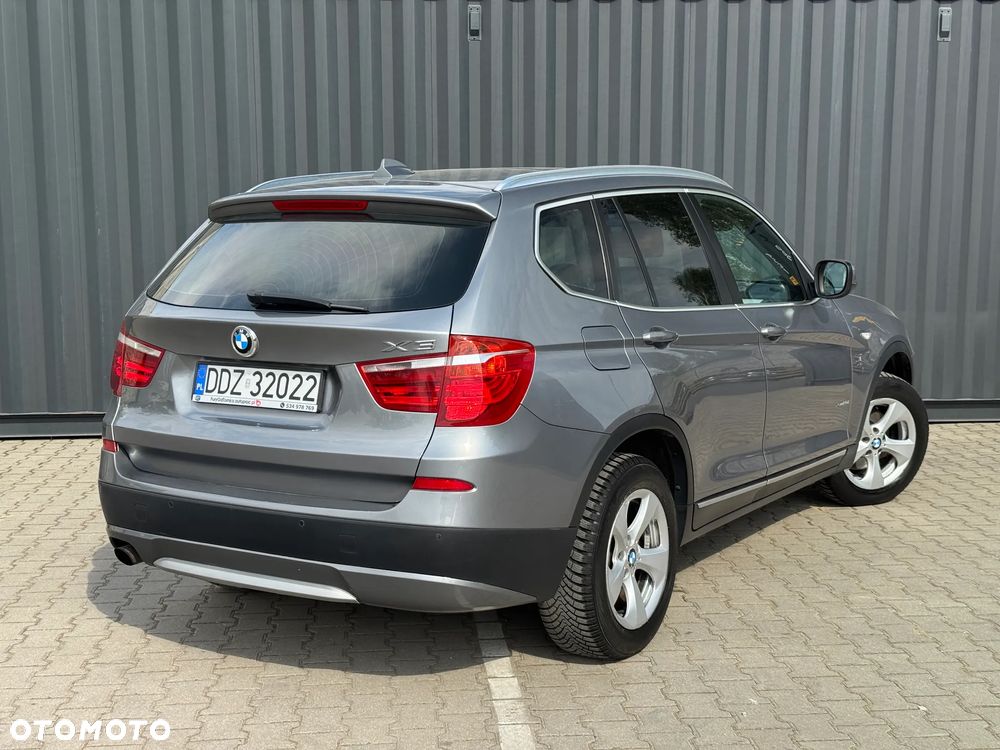 BMW X3 xDrive20i - 9