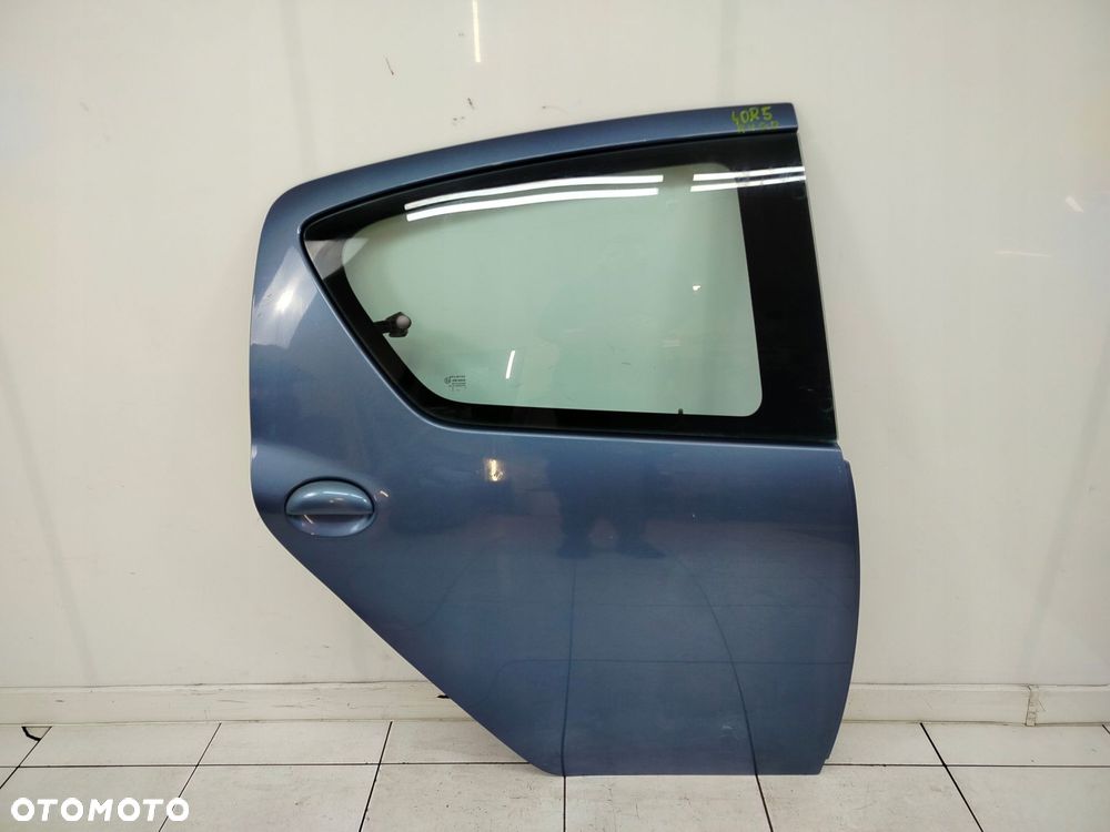 toyota aygo i 05r- drzwi prawe tylne prawy tył 8r3 - 1