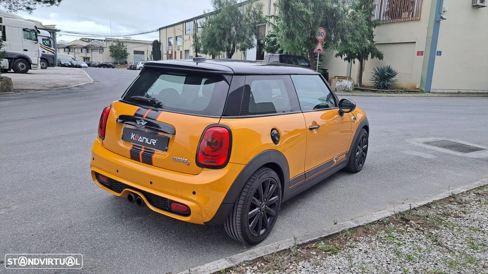 MINI 3 Portas Cooper S - 18