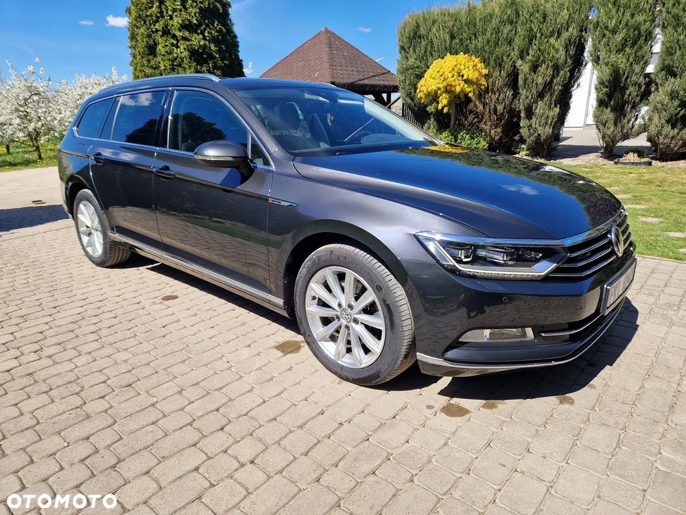 Volkswagen Passat 2.0 TDI SCR 4Mot DSG Highline - 9