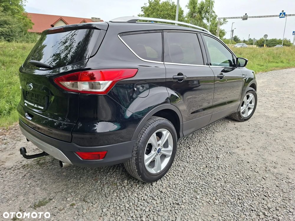 Ford Kuga 2.0 TDCi 2x4 Trend - 11