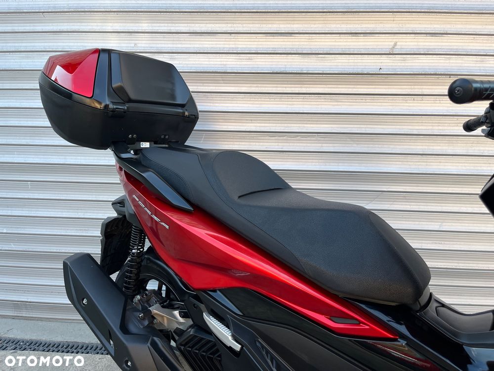 Honda NSS - 28