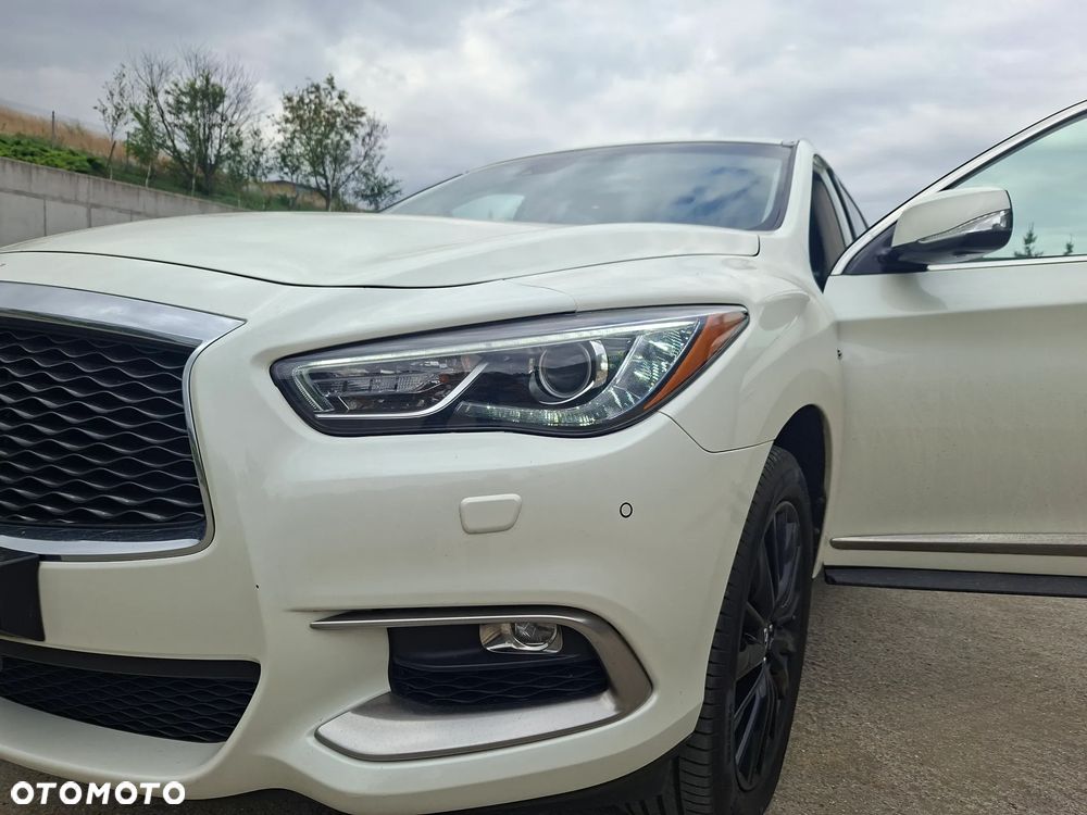 Infiniti QX60 3.5 Hi-Tech - 24