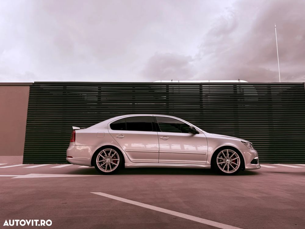 Skoda Octavia 2.0 TDI RS - 3