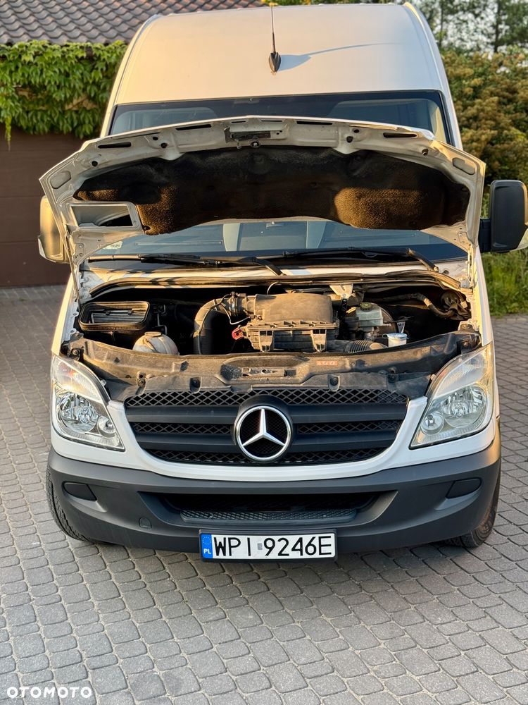 Mercedes-Benz Sprinter - 15