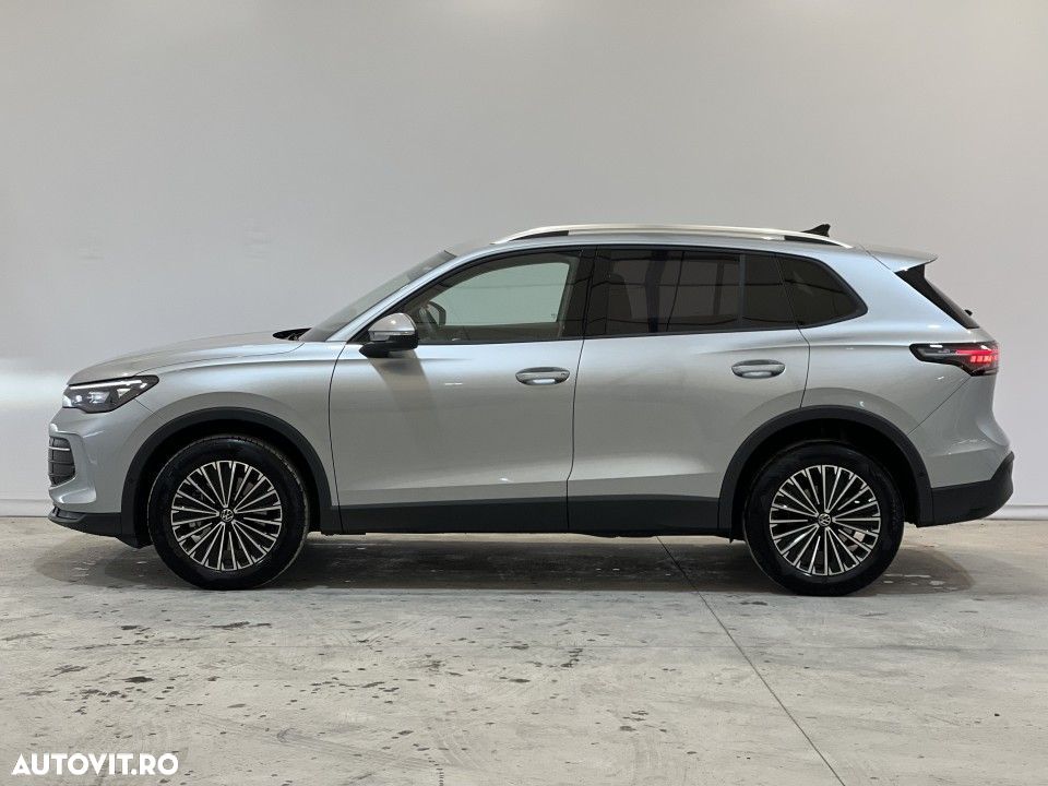 Volkswagen Tiguan - 2