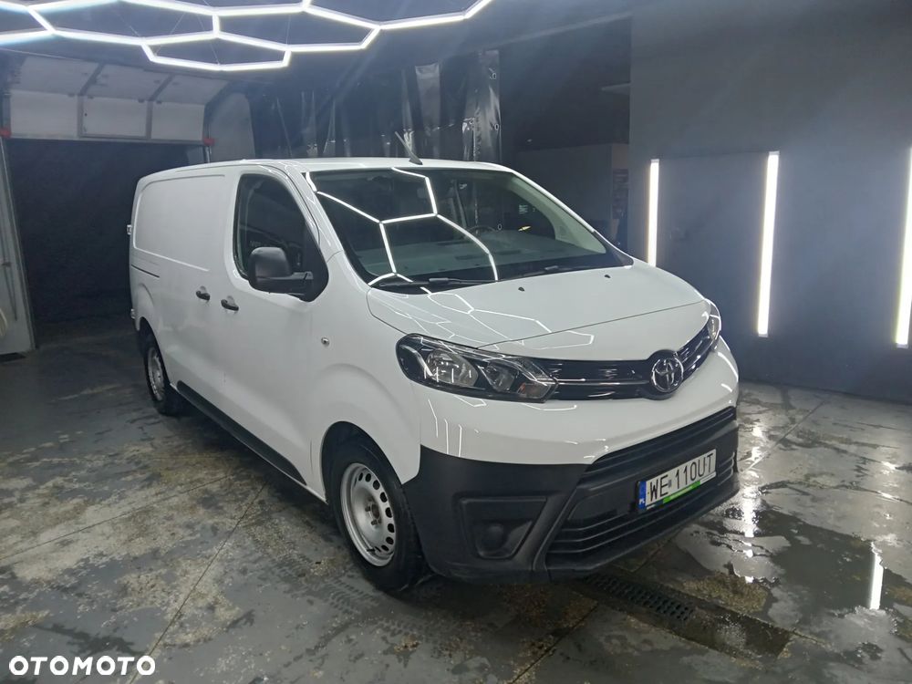 Toyota proace - 9