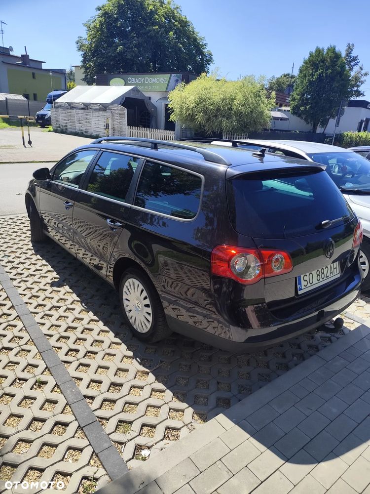 Volkswagen Passat 1.9 TDI Individual - 8