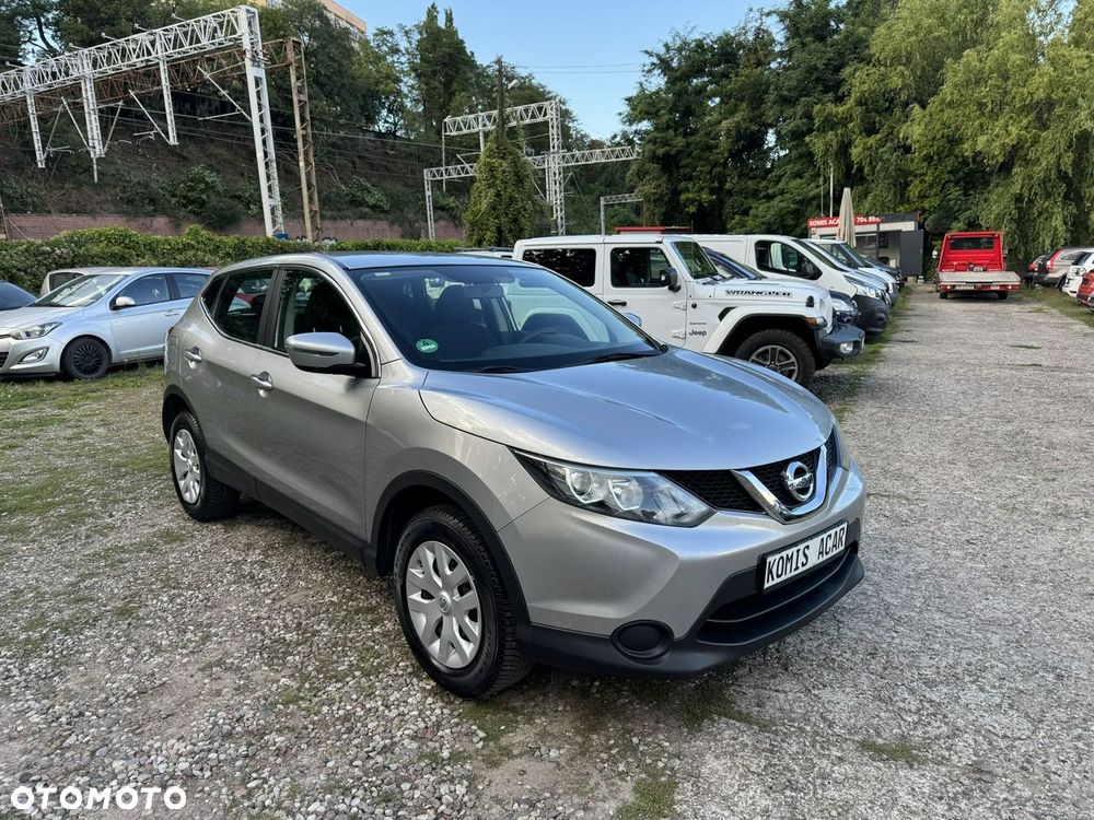 Nissan Qashqai - 2
