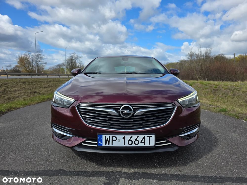 Opel Insignia 1.5 T Enjoy S&S - 10