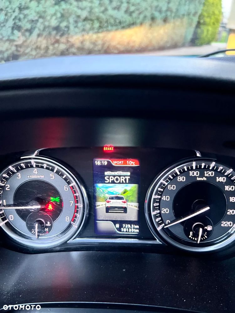 Suzuki Vitara 1.0 Boosterjet Premium 4WD - 12