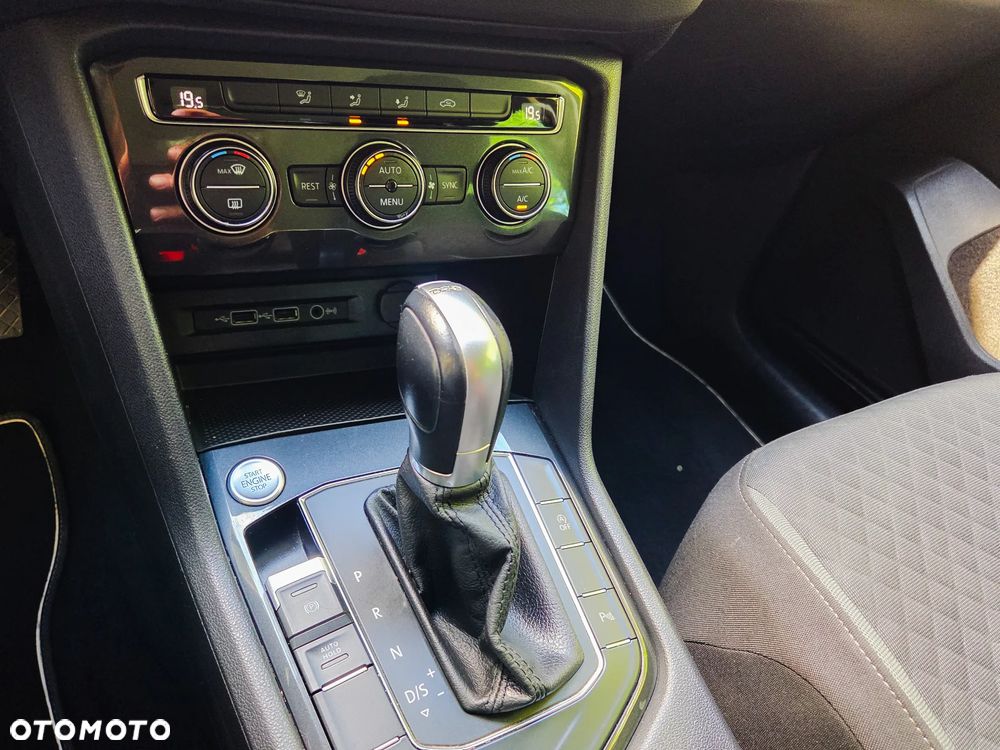 Volkswagen Tiguan 1.5 TSI EVO Life DSG - 25