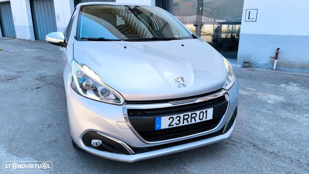 Peugeot 208 1.2 PureTech Style - 29