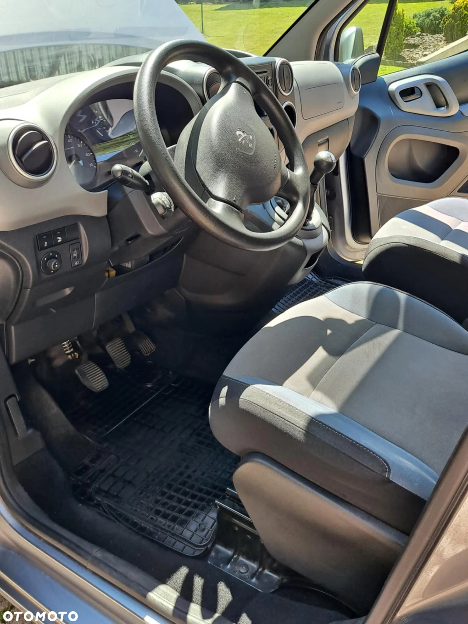 Peugeot Partner 1.6 BlueHDi Active - 12
