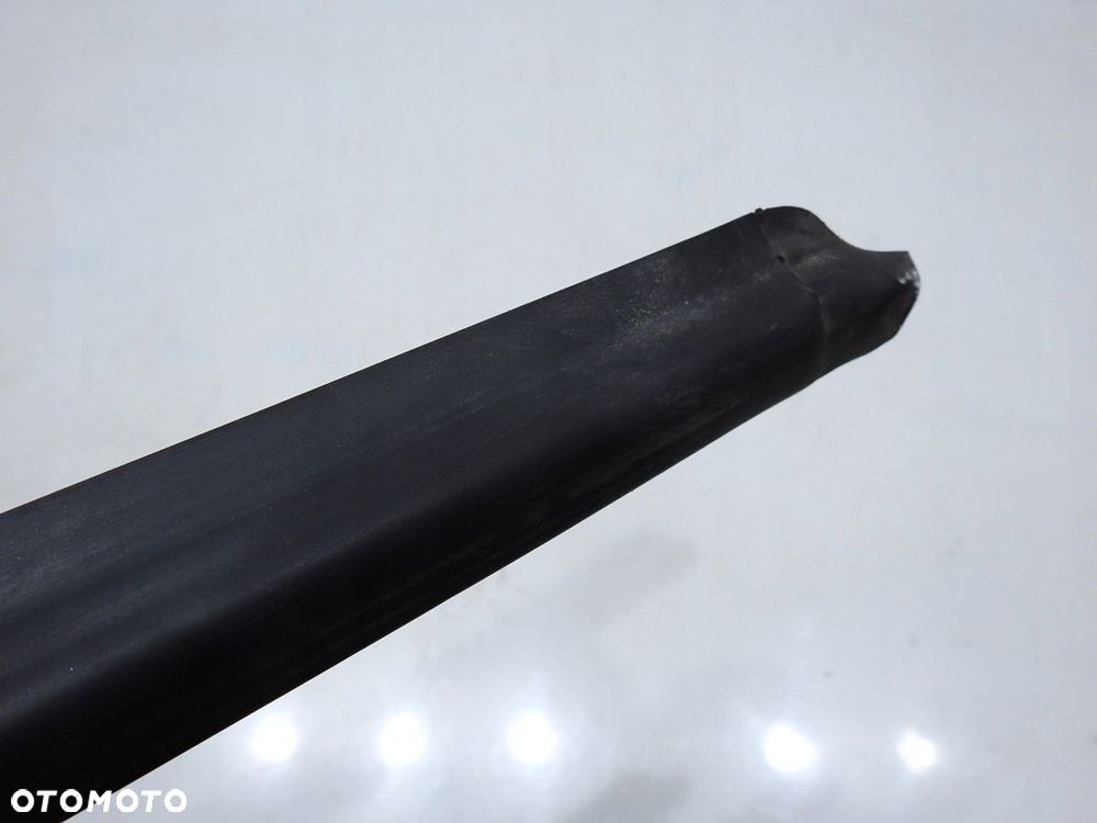 LISTWA USZCZELKA PROGU LEWA VECTRA C LIFT KOMBI - 8