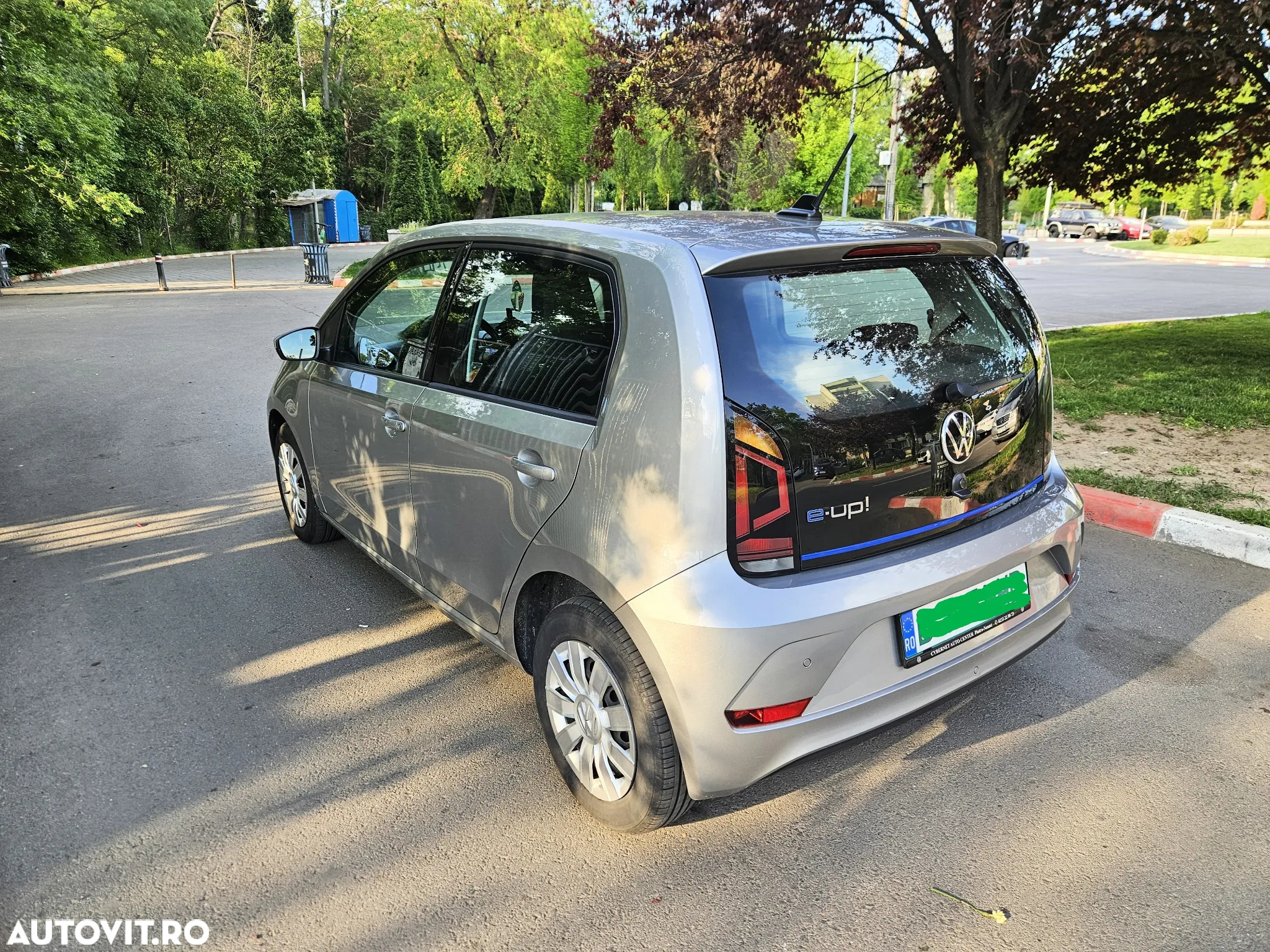 Volkswagen up! e-up! - 6