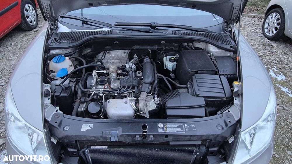 Skoda Octavia 1.2 TSI ACTIVE - 16