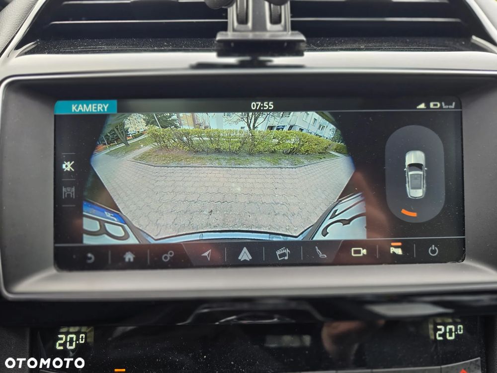 Jaguar F-Pace 30t AWD Prestige - 37