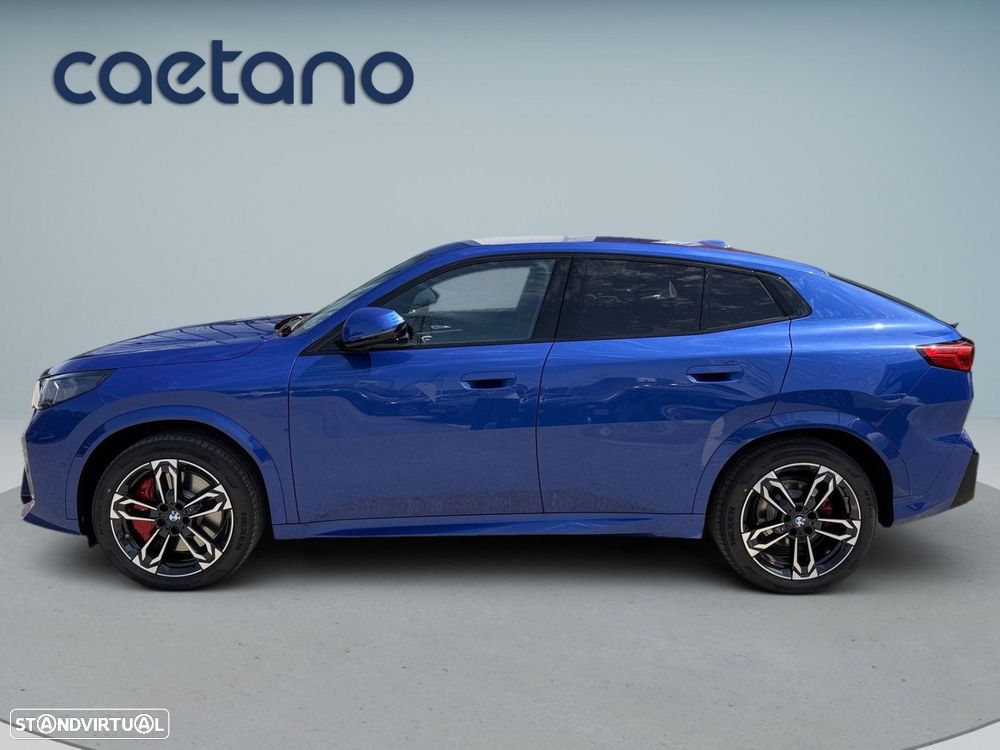 BMW iX2 eDrive20 Pack Desportivo M Pro - 13