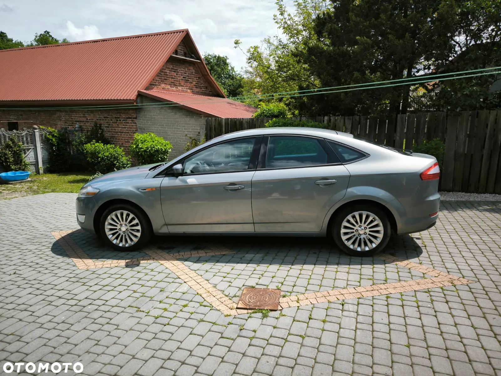 Ford Mondeo - 1