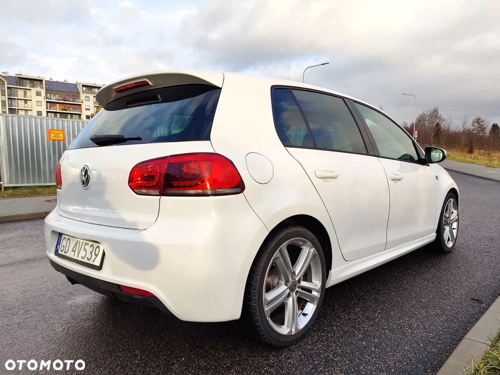 Volkswagen Golf 2.0 TDI DPF Highline - 7