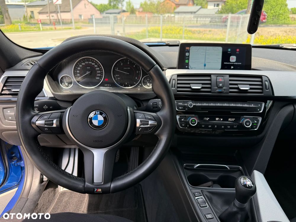 BMW Seria 3 318d M Sport - 9