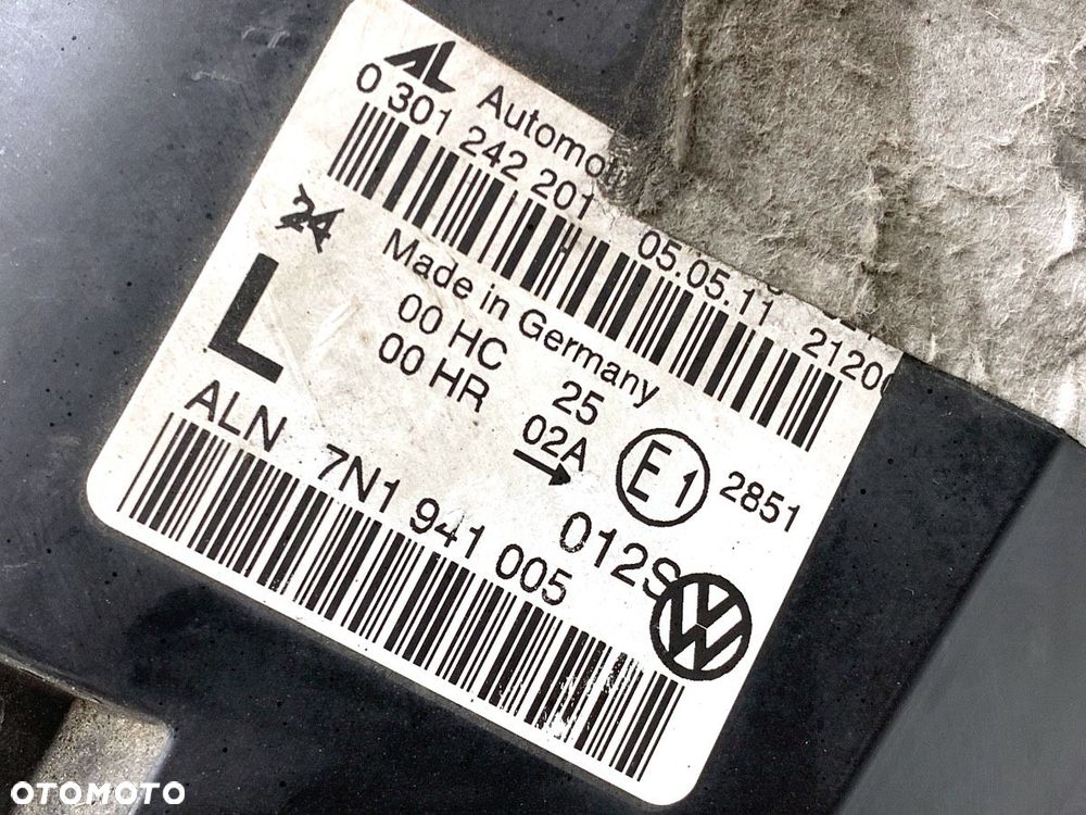 REFLEKTOR LEWY PRZÓD  VW SHARAN (7N1, 7N2) 2010 - 2022 2.0 TDI 103 kW [140 KM] olej napędowy 2010 - 7