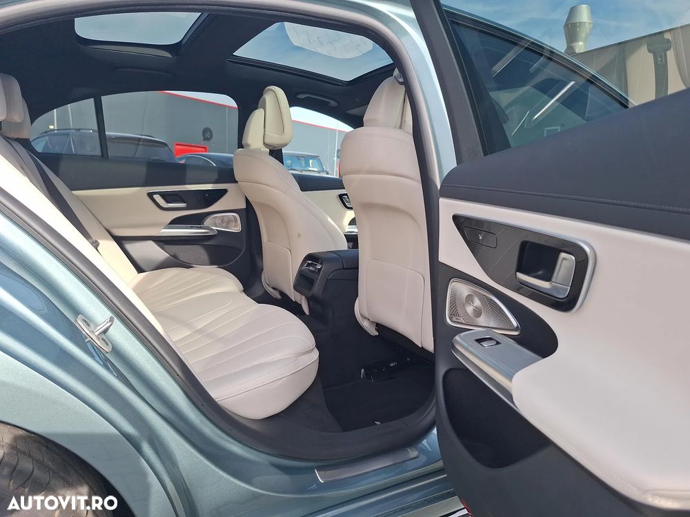 Mercedes-Benz E 200 MHEV 4MATIC Aut. - 15