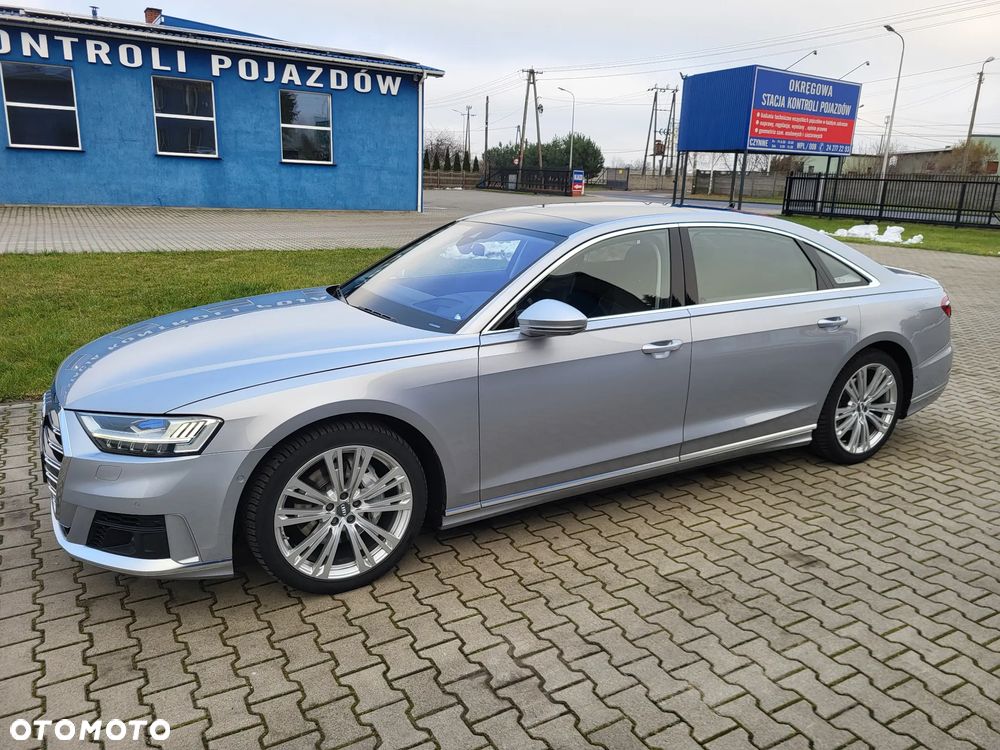 Audi A8 - 32